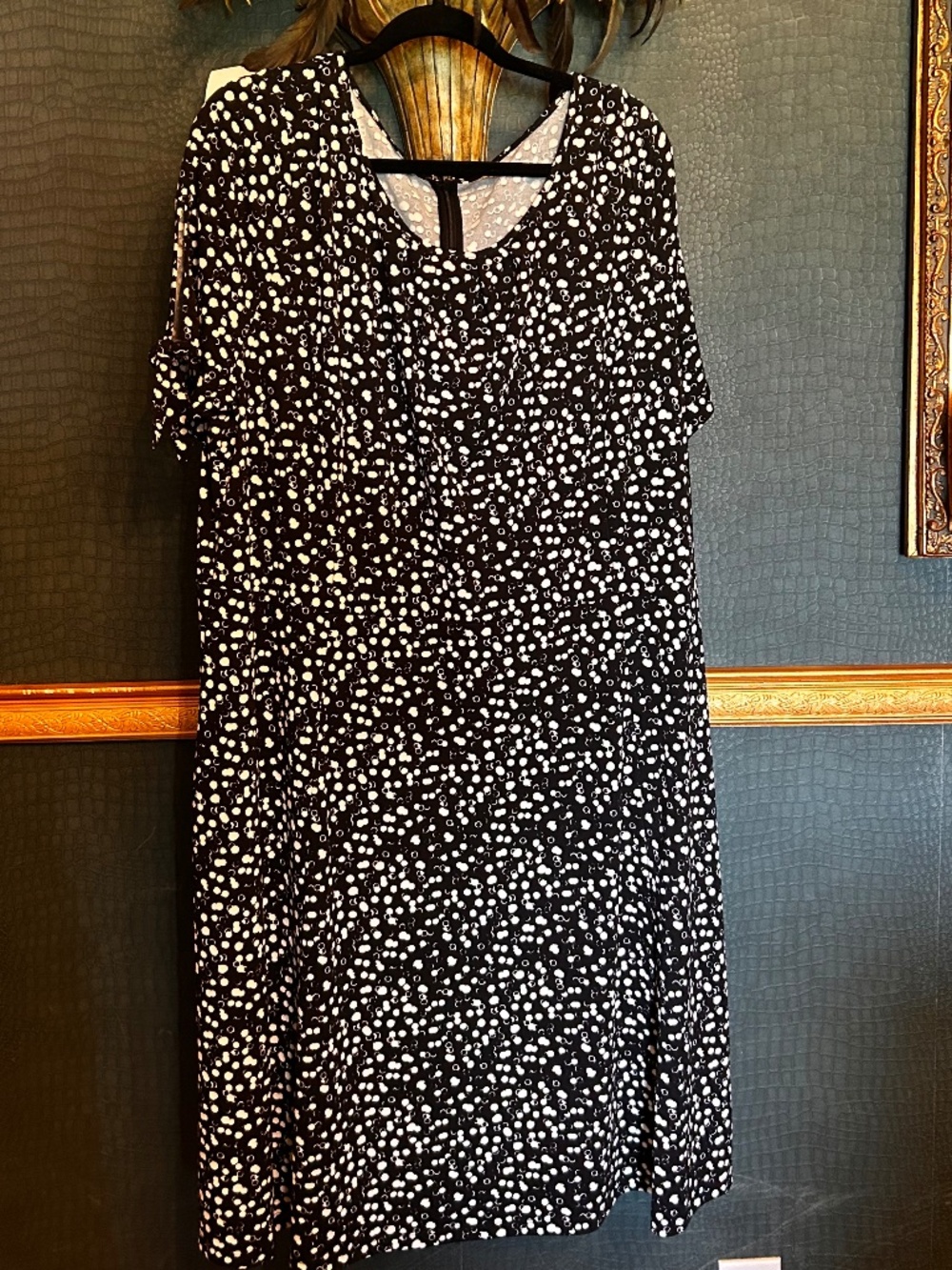 Talbots plus size dress. Polka dot like, like new! Black/white